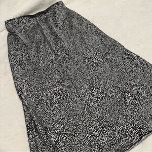 ABERCROMBIE MIDI SKIRT